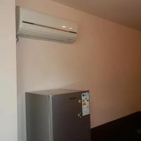 Andreana's Place דירה