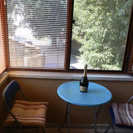 Andreana's Place דירה *
